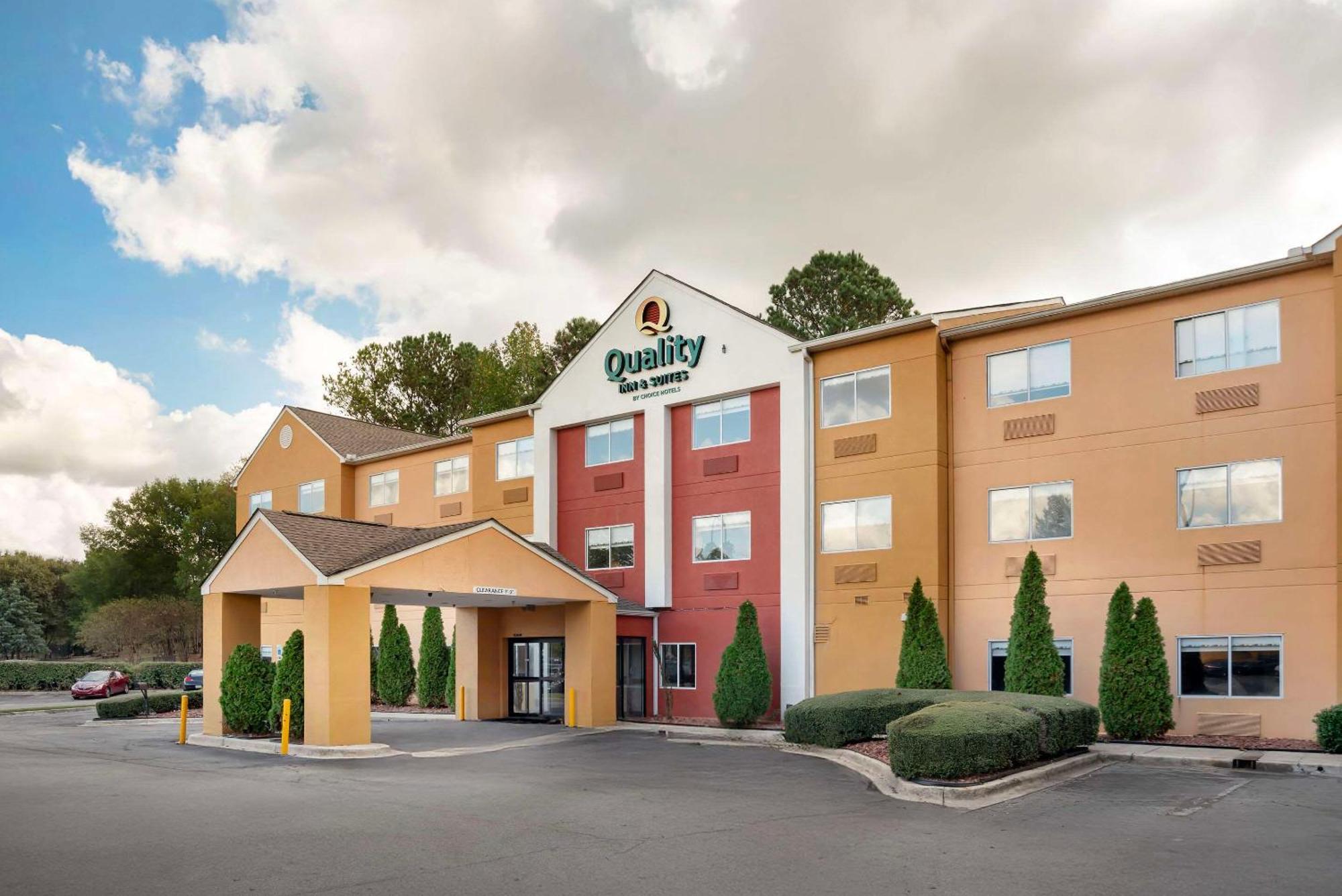 Quality Inn & Suites Birmingham - Highway 280 Exterior foto