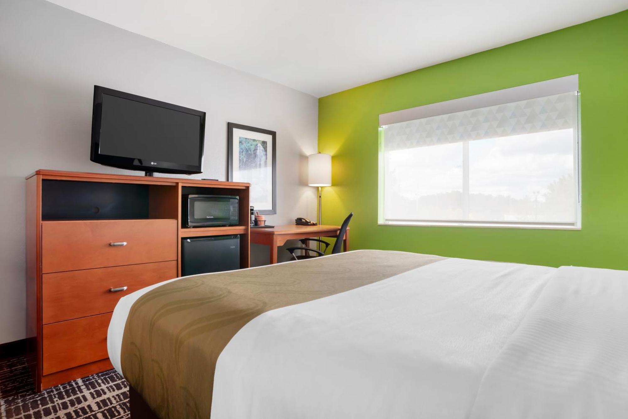 Quality Inn & Suites Birmingham - Highway 280 Exterior foto